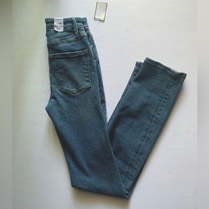 NWT Good American Jeans. Classic Slim Fit. Size 25 / 0